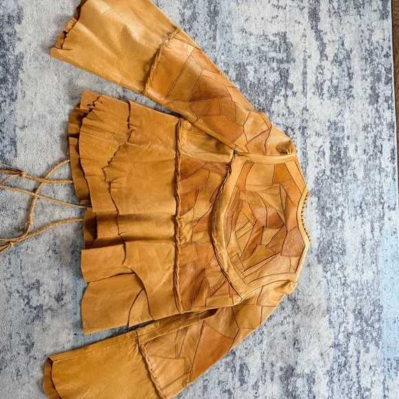 Vintage 1970s PATCHWORK LEATHER Artisan Made / Festival / Boho Style - Picture 5 of 16